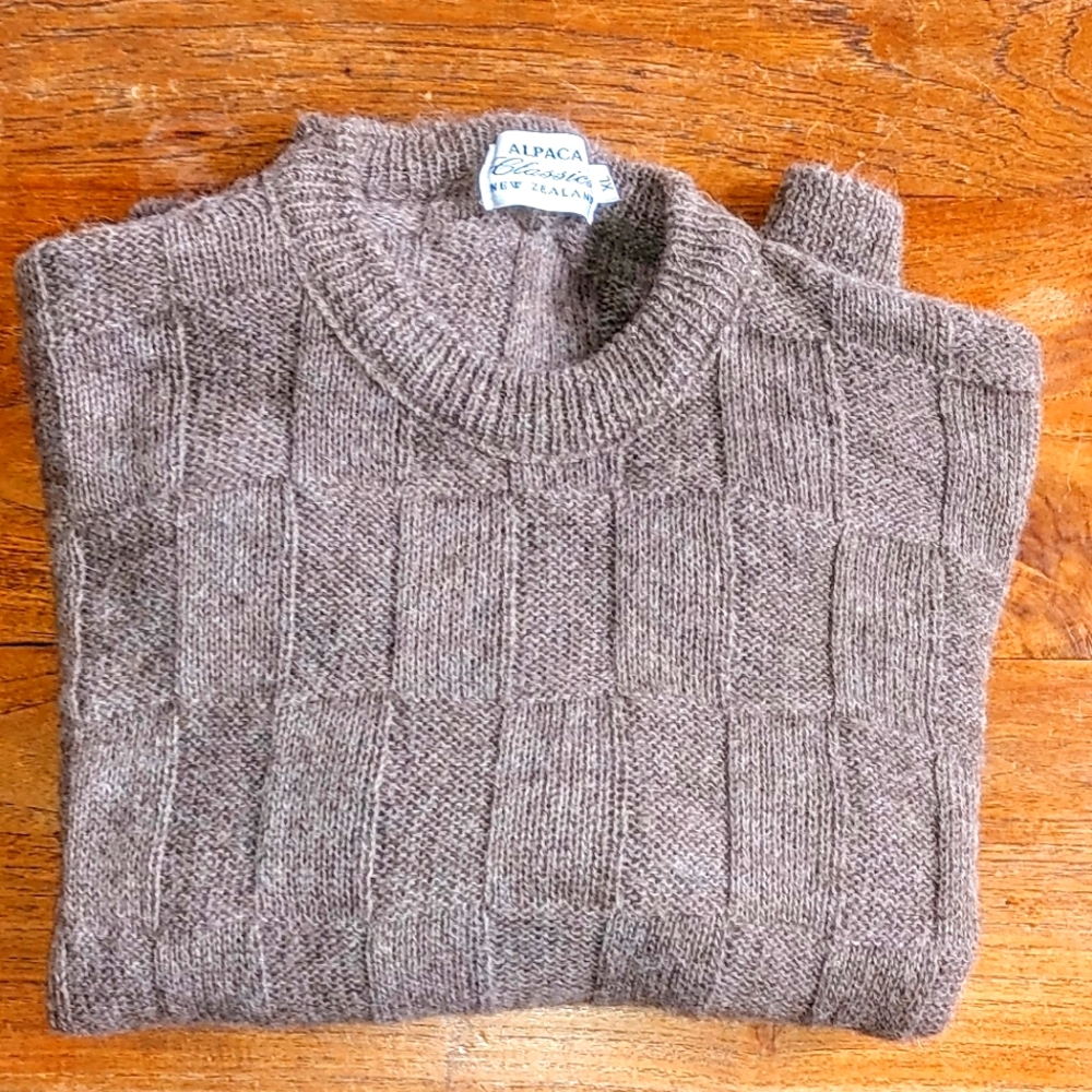 100% New Zealand Alpaca Wool Sweater